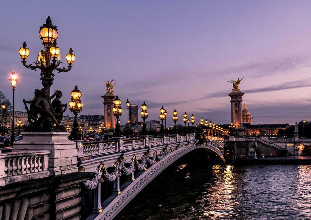 Café Croissance à Paris